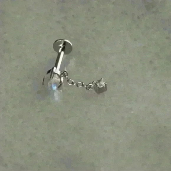 COPY - Sterling Silver Opal Crystal Chain Dangle Cartilage Earring
Brand New - Picture 2 of 4